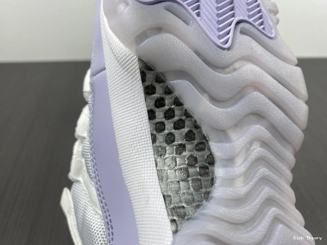 Kicktheory AH7860-101 Air WMNS Pure Jordan 11 Violet Low 0706